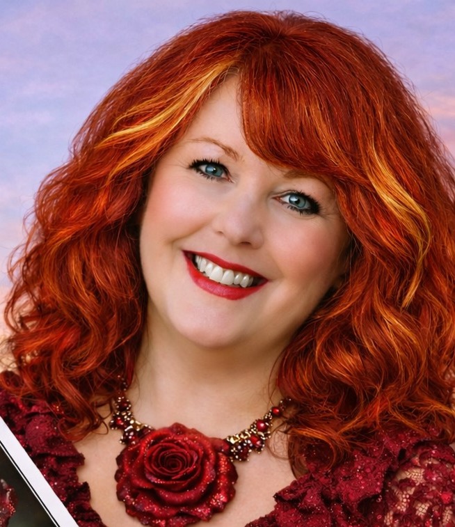 LYNDA 'MERLYNDA' ROBINSON - CHRISTIAN SPIRITUAL POET - ROMANTIC POET